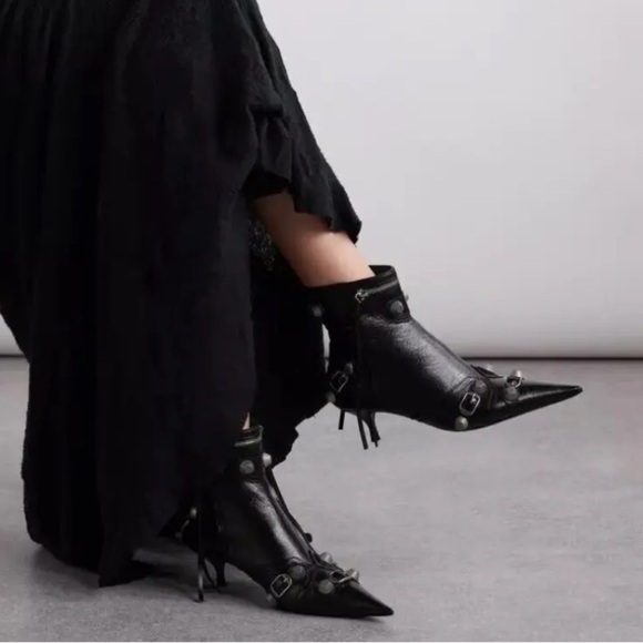 Balenciaga Cagole Leather ankle booties - Picture 1 of 15
